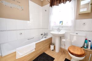 Family Bathroom- click for photo gallery